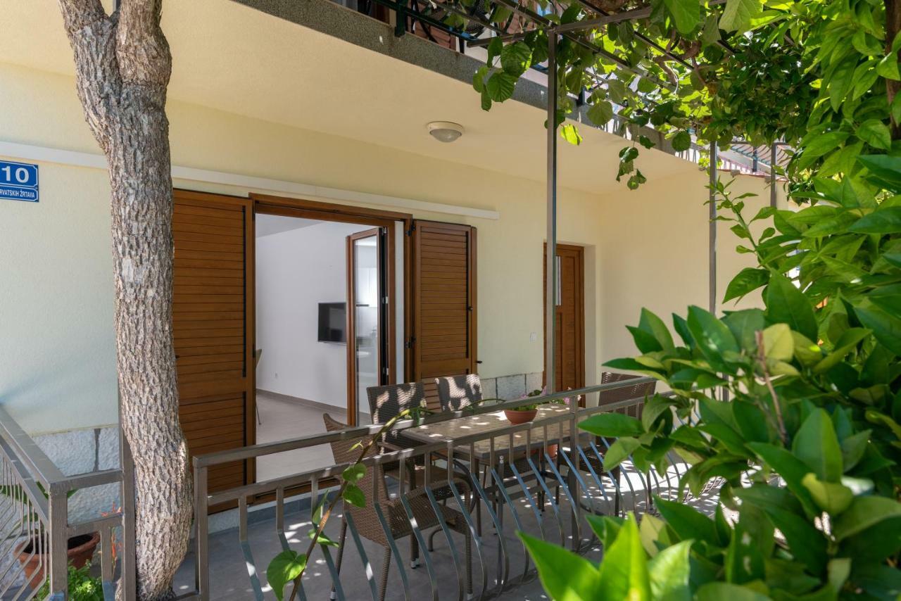 Kiwi Trogir Exterior foto